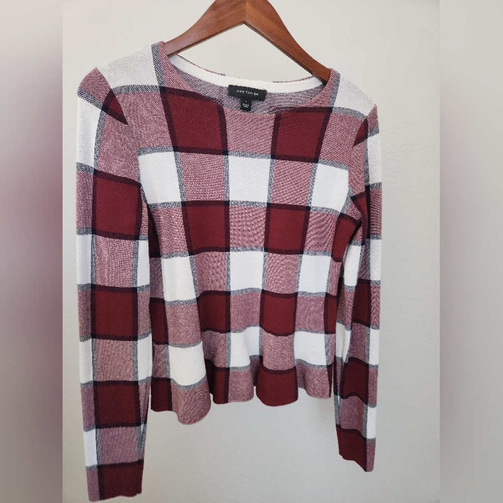 Ann Taylor Plaid Long Sleeve Sweater Small Burgundy